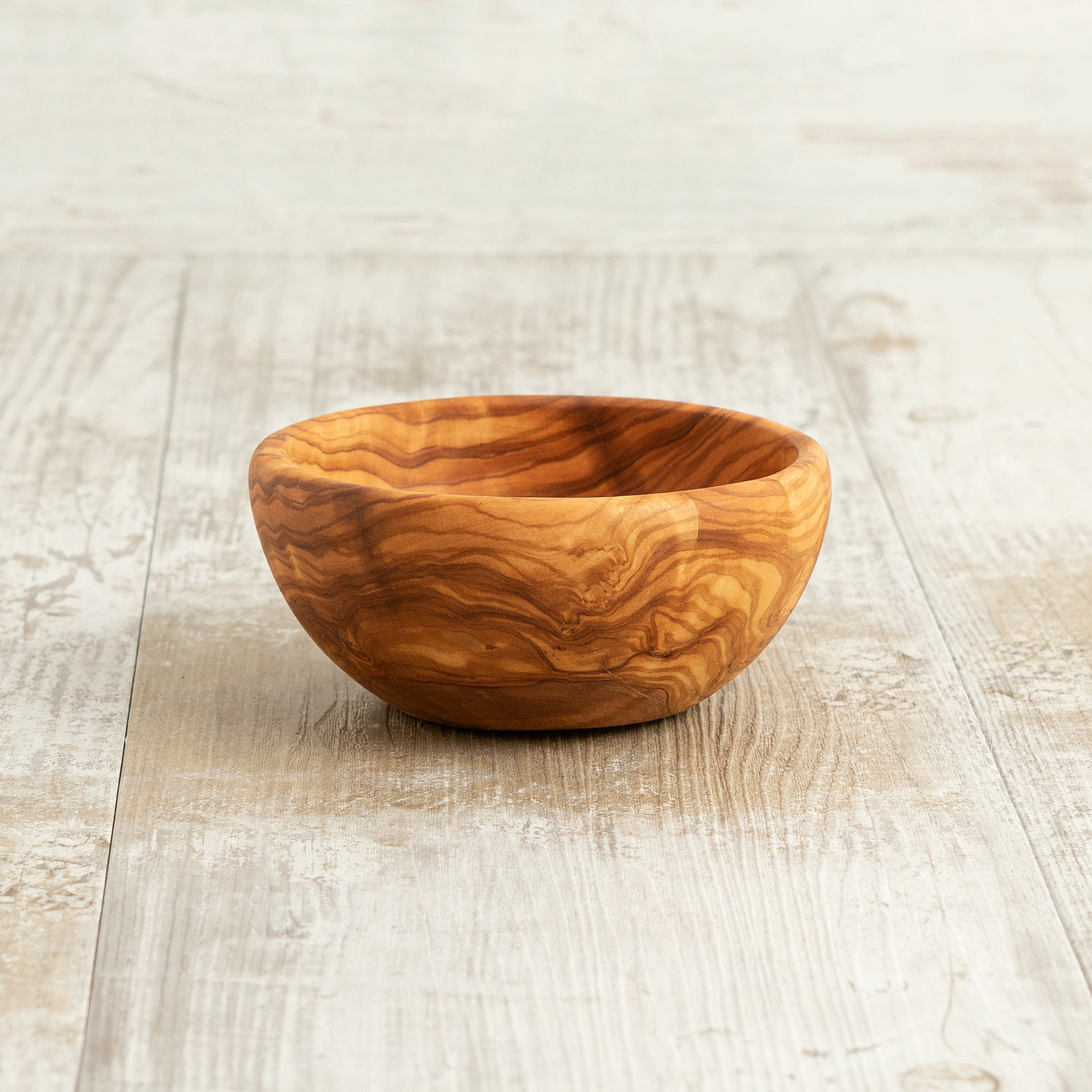 dřevěná miska na občerstvení