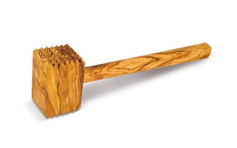 Dřevěná palička na maso